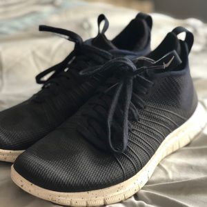 Nike Sneakers Size 7!